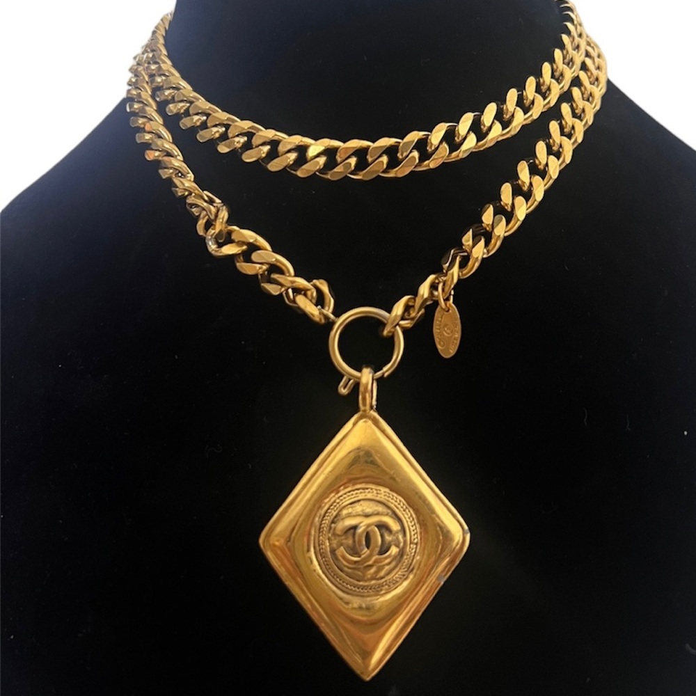 Vintage Gold Tone CC Rhombus Necklace/ Choker